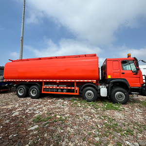 Camions-citernes Howo 8x4 neufs de <span class=keywords><strong>30</strong></span> 000 <span class=keywords><strong>litres</strong></span>, fournis directement par l'usine - Product Image 4