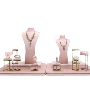 Escaparate de lujo, juegos de exhibición de joyas de terciopelo rosa para mostrador, escaparate, busto, soporte de joyería de Metal - Product Image 2