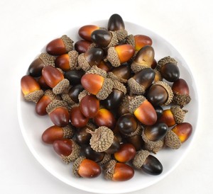 ลูกโอ๊กเทียมขนาดเล็ก ผลไม้ปลอม <span class=keywords><strong>ของ</strong></span>ตกแ<span class=keywords><strong>ต</strong></span>่งเหมือนจริง <span class=keywords><strong>ต</strong></span>้นไม้จำลอง งานฝีมือ - Product Image 2