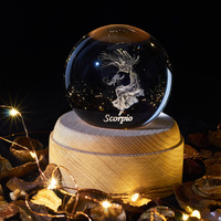 Boule de cristal laser 3D sur base en bois