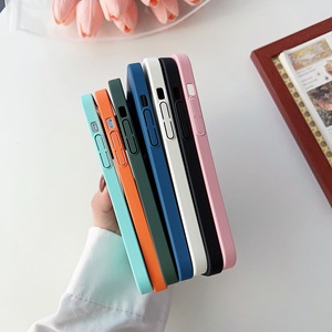 Funda magnética de teléfono para PC, carcasa de lujo con agujero de logotipo para <span class=keywords><strong>iPhone</strong></span> 14 Plus, <span class=keywords><strong>12</strong></span>, 13, 14 Pro Max, novedad de <span class=keywords><strong>2023</strong></span> - Product Image 5