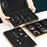 JINSKY-Présentoir de bijoux noir personnalisé, plateau de rangement haut de gamme pour les fabricants d'exposition de bracelets
