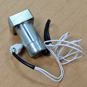 Электромагнитный клапан управления маслом в сборе для вилочного погрузчика 67614-26610-71 для 8FD 8-SERIES HCV - Product Image 3