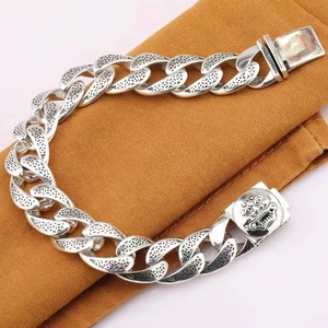 Joyerí<span class=keywords><strong>a</strong></span> de los hombres personalidad dominante retro León despertar pulsera de plata, dale <span class=keywords><strong>a</strong></span> tu <span class=keywords><strong>novio</strong></span> <span class=keywords><strong>un</strong></span> regalo de gama alta - Product Image 5