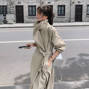 Nuovo <span class=keywords><strong>Trench</strong></span> da <span class=keywords><strong>Donna</strong></span> Primavera 2026 all'ingrosso, con cintura, revers a revers, spalline, pettorina antipioggia, lunghezza midi, beige, classico, elegante, vestibilità ampia - Product Image 1