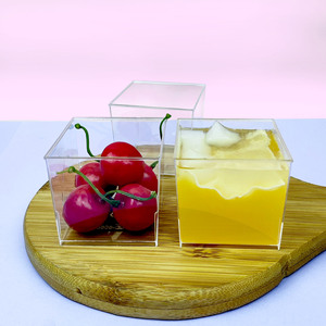 Grande Coppetta Monouso in Plastica PS Quadrata da 150mL, Parete Singola Trasparente con Rivestimento UV, Diametro 60mm, Nove Scomparti per Mousse e Dessert, Ideale per Tè e Latte - Product Image 2