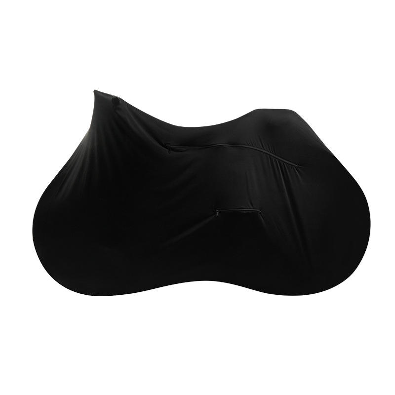 Noir entièrement enveloppé