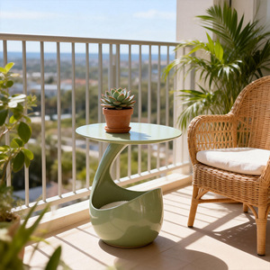 Table de chevet créative nordique avec lit partagé pour chat, meuble moderne pour animaux de compagnie, table de chevet de salon en verre de forme spéciale - Product Image 3