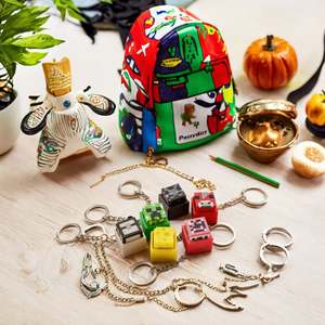 Llavero Personalizado Ligero y Moderno con Diseño de Dibujos Animados Impreso en 3D, Estilo Minecraft, de PLA, para Aliviar el Estrés, Ideal para Promociones - Product Image 3