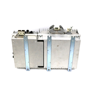 Nouveau variateur de fréquence Lenze E84DSPBC4024R2SLCE, servomoteur E84AVHCE5524SB0 13721684 E70ACMDE0104SA2ETR - Product Image 2