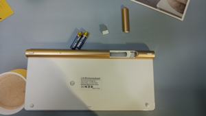 Ensemble cadeau d'entreprise de luxe 4-en-1 : souris sans fil, clavier, clé USB, stylo - pour la promotion d'entreprise <span class=keywords><strong>VIP</strong></span> et des employés - Product Image 6