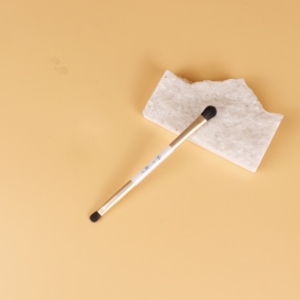 Pinceau double embout avec manche transparent moulé par injection et têtes en fibres synthétiques - Product Image 4