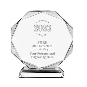 Nobile ottangolo di cristallo di grandezza personalizzato inciso Logo sportivo regali di affari premi trofeo targa artigianale