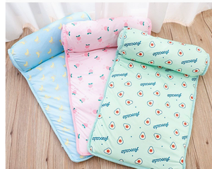 Almohadillas Refrescantes para Perros y Gatos, Alfombrillas Refrescantes para Dormir en Verano, Anti-Calor, Nidos Refrescantes para Mascotas, Nidos de Hielo, Alfombrillas de Seda de Hielo Engrosadas - Product Image 3