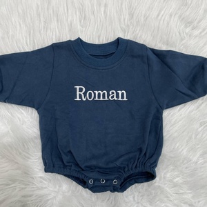 Tutine Personalizzate per Neonati Maschi e Femmine con <span class=keywords><strong>Nomi</strong></span> Ricamati a Mano su Filati Colorati Body in Cotone Tinta Unita per Neonati - Product Image 3