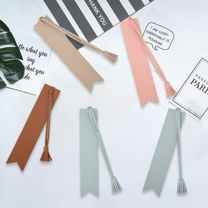 Marcapáginas Elegante de Cuero PU con Borla, Logotipo Personalizado, Regalo para Programas Escolares, Promoción Corporativa y Obsequios para Eventos - Product Image 5