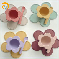 Set de table pour bébé Vaisselle pour bébé Assiette à bavette en silicone Cuillère Couteau Fourchette Ensemble d'alimentation en silicone pour bébé