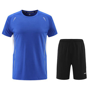 2025 ensemble de vêtements de sport de football à séchage rapide pour hommes maillots de football personnalisés avec uniformes de coupe automatisés - Product Image 4