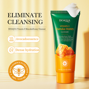 BIOAQUA - Limpiador Facial Refrescante e Hidratante con Vitamina E y Miel, Marca Privada de Fábrica - Product Image 1