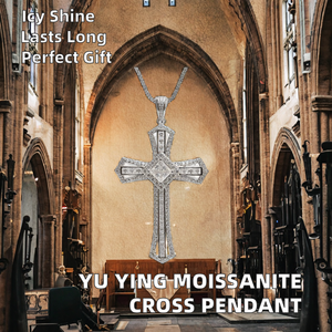 Colgante de Cruz de Plata S925 con Moissanita y Diamantes Engastados de Fashion Jewelry - Elegante y con Estilo - Product Image 2
