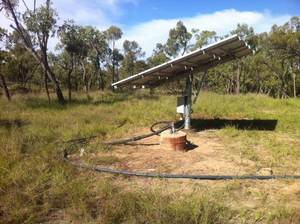 Panneau d'art à angle réglable Installation de 10 panneaux solaires Montage unipolaire Support de poteau solaire Fabricant - Product Image 3
