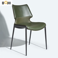 Chaises de salle à manger nordiques de luxe légères Chambre minimaliste Confortable Jambe en acier Dossier ergonomique Dojii Accent Chaise en cuir selle