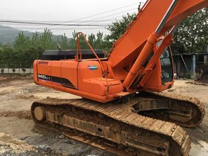 Secondhand <b>excavator</b> <b>Machine</b> Original Doosan DH420LC-7 Crawler <b>Excavator</b> from Japan for sale - Product Image 4