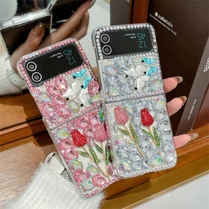 Couverture arrière mobile de protection en diamant scintillant fait main de luxe pour <span class=keywords><strong>Samsung</strong></span> Z <span class=keywords><strong>Flip</strong></span> 6 5 <span class=keywords><strong>4</strong></span> 3 Bling strass fleur coque de téléphone - Product Image 1
