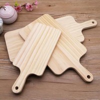 Planche de charcuterie en bois de pin avec poignée Planches à découper en bois servant des blocs à découper pour la viande Légumes Fruits