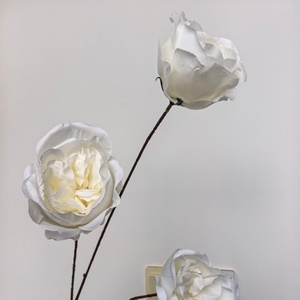 Nuovo Design Fiori Artificiali <span class=keywords><strong>di</strong></span> Alta Qualità: Rose Bianche, Ortensie e Phalaenopsis - Ingrosso - Product Image 1