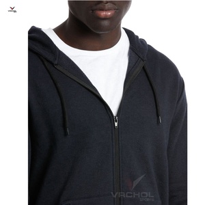 Vente en gros Sweat à capuche tendance de style moyen pour hommes, couleur contrastée, jeunesse, ample, décontracté, brodé, anti-rétrécissement, anti-rides, tricoté uni - Product Image 3