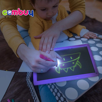 Jouet cadeau de peinture magique fluorescente, tableau de dessin lumineux A4
