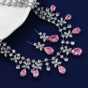 HIBRIDE Blatt Blume Frauen 2PCS Halskette Anhänger Ohrring Sets Zirkonia Dubai Nigeria Jubiläums feier Schmuck Set N-1480 - Product Image 5