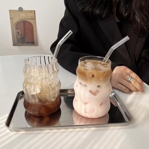 Gobelet en verre transparent résistant à la chaleur pour la maison, idéal pour le thé, le jus, le lait, le café, l'eau, avec un design rayé - Product Image 1