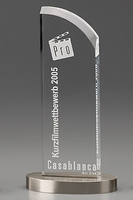 Individuelle Laser-Auszeichnung mit Gravur auf Sockel Sternförmige Klare Acryl-Trophäen Angepasstes Logo Metallmedaillen Kundenspezifische Designs & Plaketten