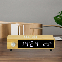 Bambus Retro Digital Holz Wecker Wireless Qi Schnell ladegerät 5W 10W Schreibtisch Tischuhren mit elektronischer Bewegung