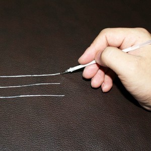 100 pcs/<span class=keywords><strong>lot</strong></span> <span class=keywords><strong>stylo</strong></span> rechargeable Mercury pour cuir Ect. <span class=keywords><strong>Stylo</strong></span> <span class=keywords><strong>de</strong></span> recharge argenté pour le marquage du cuir Stylos effaçables à l'eau Tissu Cuir - Product Image 2