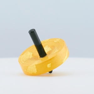 Trompo Kyo-Koma de Hoja de Oro - Product Image 1