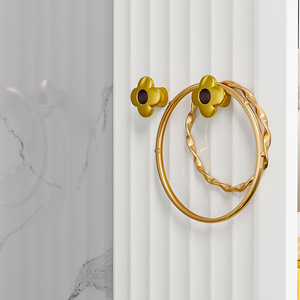 Élégant support mural de rangement pour cosmétiques, organisateur de salle de bain peu encombrant de 18 L avec étagères transparentes pour produits de soin de la peau et - Product Image 3