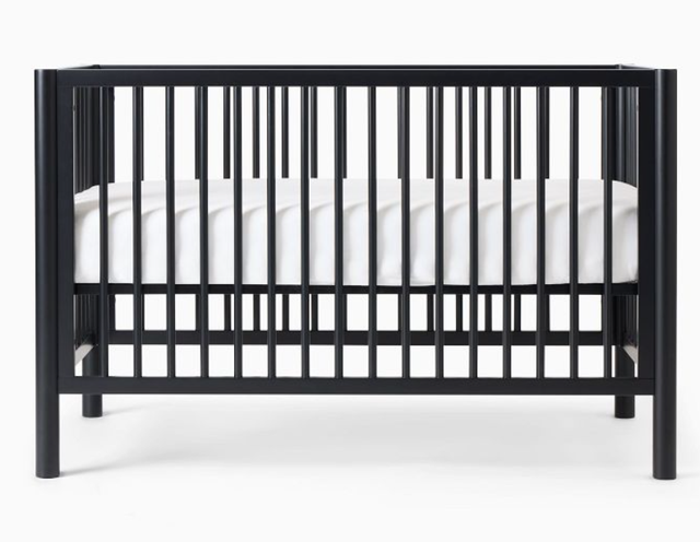 Modern Solid Wood Multifunctional Baby Crib for Babies and Kids Newborn Hospital School Bedroom Customizable
