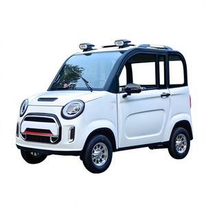 Mini coche eléctrico BRT 2026 rosa con luces de techo y asientos interiores rosas. Nuevo modelo de scooter eléctrico cerrado para personas mayores. - Product Image 4