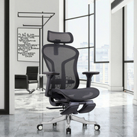 Chaise de bureau ergonomique moderne entièrement en maille, avec support lombaire réglable, repose-pieds pivotant, base en alliage d'aluminium, vérin à gaz certifié classe 3