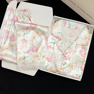 <span class=keywords><strong>ชุด</strong></span><span class=keywords><strong>นอน</strong></span><span class=keywords><strong>ผู้</strong></span><span class=keywords><strong>หญิง</strong></span> แฟชั่นหวาน ลายดอกไม้ ผ้าไหมเทียม ดีไซน์หรูหรา แต่งลูกไม้ ทรงหลวม ไซส์ใหญ่ <span class=keywords><strong>ชุด</strong></span>ลำลอง - Product Image 3