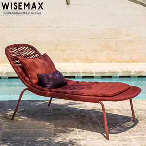 WISEMAX FURNITURE Mobilier d'extérieur haut de gamme pour le patio de l'hôtel Chaise en rotin en osier Chaise longue pour piscine Chaises longues - Product Image 1