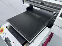 Printer UV Flatbed A2 4050 dengan Efek Varnish Emboss dan Pencetakan Langsung Kayu dengan Silinder Rotary
