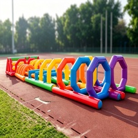 Parcours d'obstacles gonflable commercial pour enfants, équipement de jeu extérieur pour l'entraînement physique et les jeux d'équipe