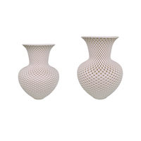 Vas Keramik 3D Print Motif Kisi Putih dengan Potongan Berlian, Tepi Bergelombang, Matte, Minimalis, Dekorasi Mewah untuk Mawar dan Bunga Kering