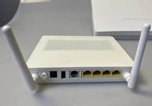 Gpon Ont Hg8546m ONUGponネットワークターミナル1GE3FE 1POTS 1USB WIFI - Product Image 2