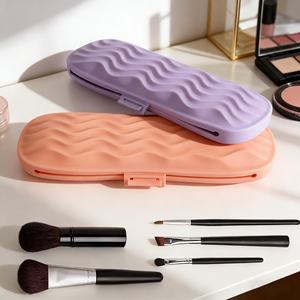 Bolsa de Maquillaje de Silicona al por Mayor con Soporte para Brochas, Organizador de Lápices Labiales, Estuche de Cosméticos de Viaje - Product Image 1