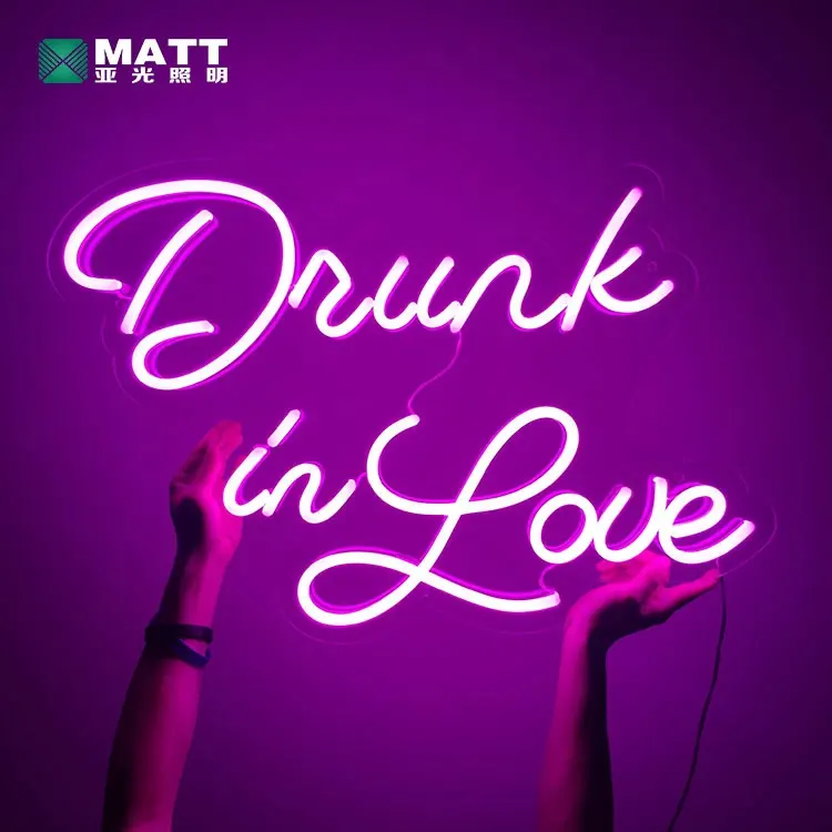 Matt Dropshipping Crazy In Love Pernikahan Huruf Tanda Neon